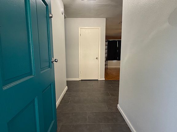 3rd image of 1301 Michael St