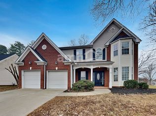 145 Sandy Ln, Greenville, SC 29605
