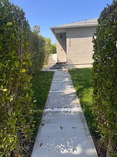 6526 San Vicente Blvd Photo 1