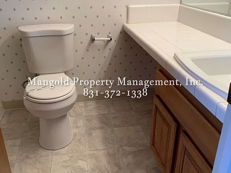 1001 Funston Ave #11 — Photo 14