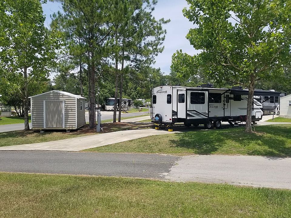 1st image of 2954 NE 103rd Ter