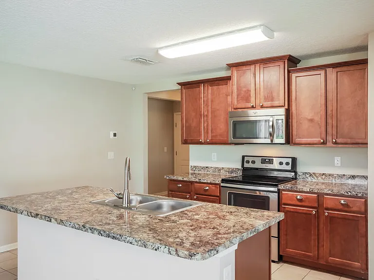 3251 Canyon Falls Dr — Photo 8