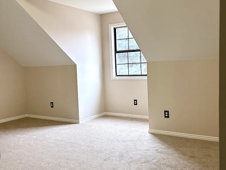 10436 N Edinburgh Dr — Photo 22