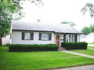 404 SW Garfield Ave, Mundelein, IL
