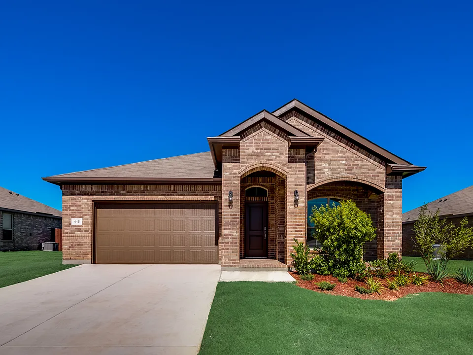 415 Helm Ln