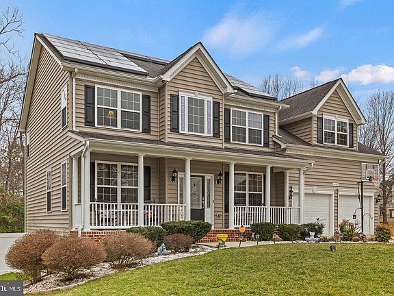 2nd image of 46865 Grassholm Ct