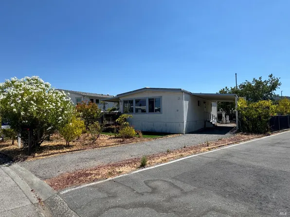 66 Yosemite Road, San Rafael, CA 94903