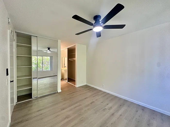 4065 Porte La Paz #165 — Photo 4
