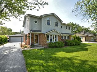 9248 McVicker Ave, Oak Lawn, IL 60453