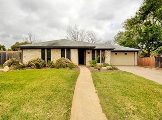 302 Pintail Ln, Taylor, TX 76574