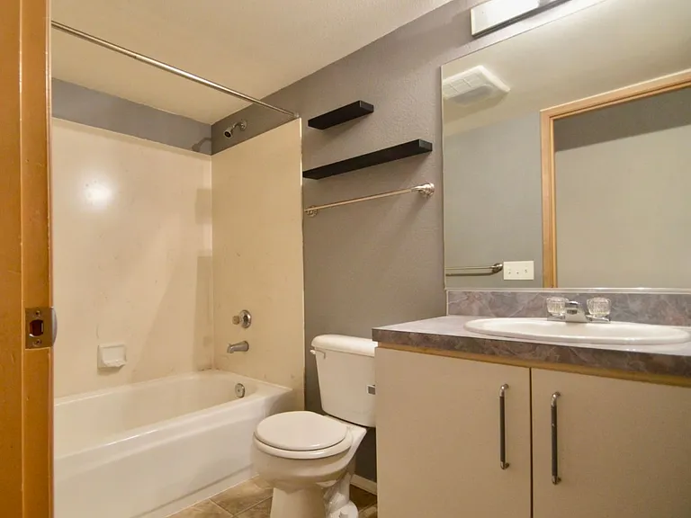 601 Prospect St #101 — Photo 5