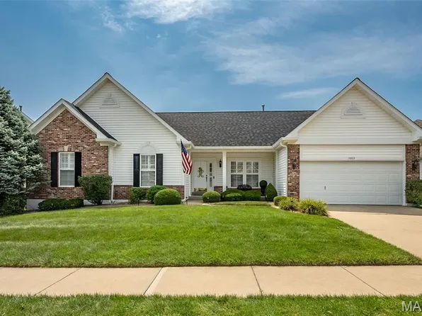 15263 Brightfield Manor Dr, Chesterfield, MO 63017