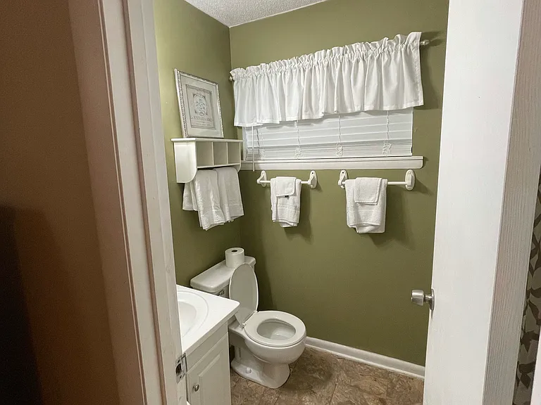 405 Harbison Blvd — Photo 9