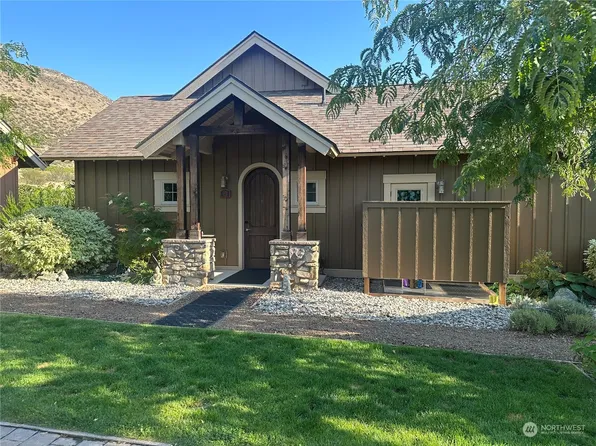 126 Village Way, Oroville, WA 98844