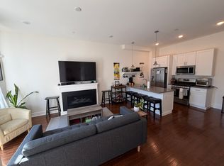 1106 N 2nd St #C, Philadelphia, PA 19123