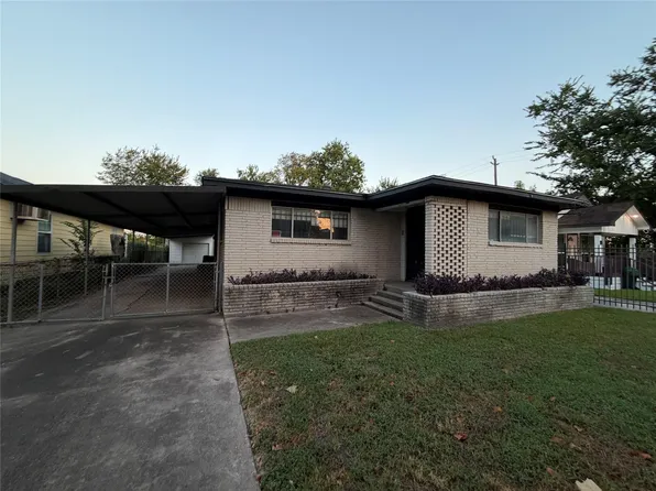 2627 Stevens St, Houston, TX 77026