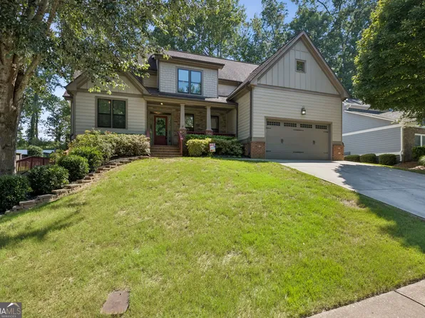 3327 Holly Glen Dr, Dacula, GA 30019