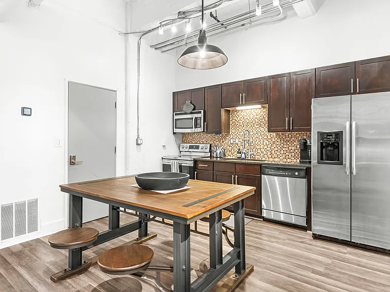 659 Auburn Ave NE #117 — Photo 14