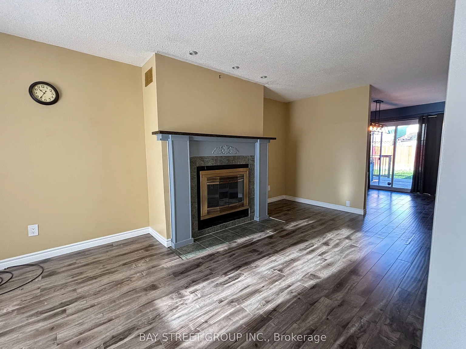 3 bed, $2,750 — Photo 4