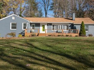25 S Oak Forest Dr, Asheville, NC 28803