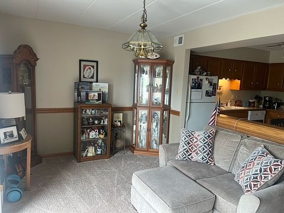 5th image of 6525 W 63rd St Unit 2B