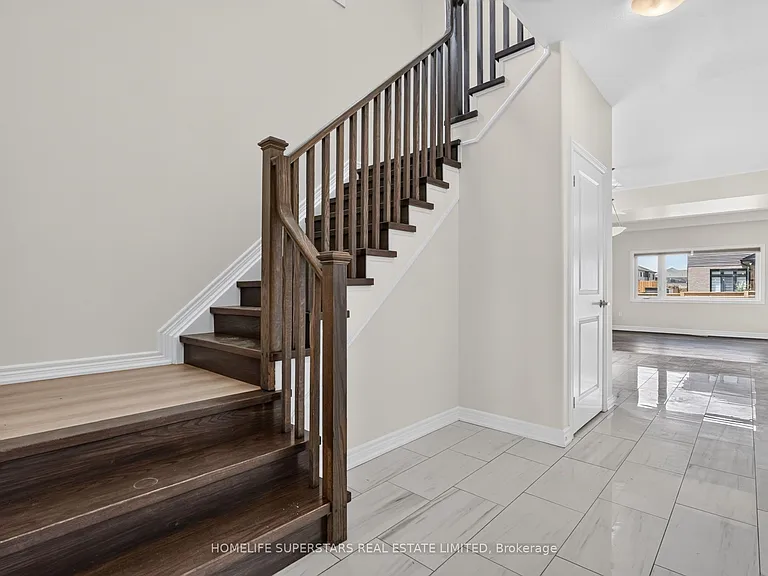 7213 Parsa St — Photo 9