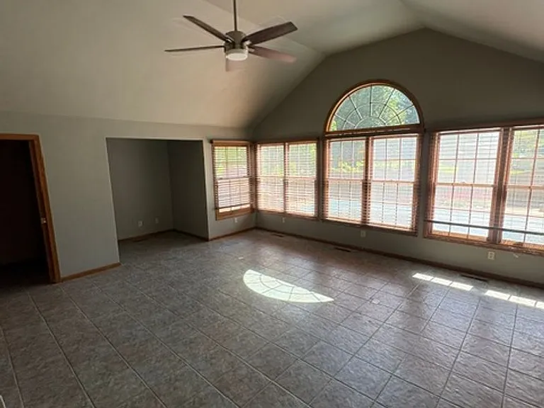 309 Arbor Vitae Dr — Photo 8