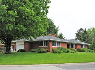 316 Spring Ln, Delavan, WI 53115