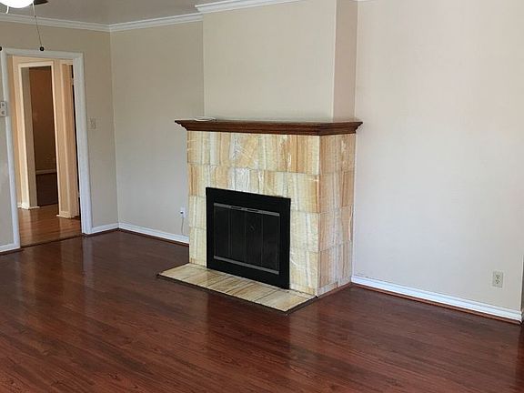 2nd image of 1729 Christina Ave