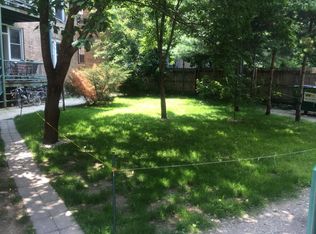 5866 N Ridge Ave, Chicago, IL 60660