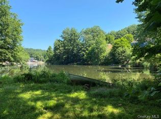 36 Aspen Rd, Sloatsburg, NY 10974