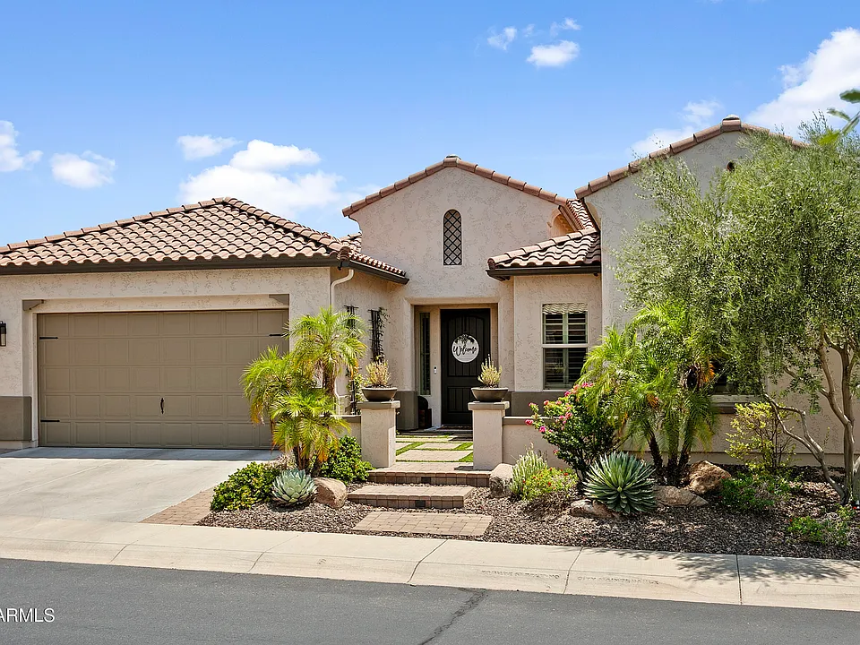5803 E Parnell Dr