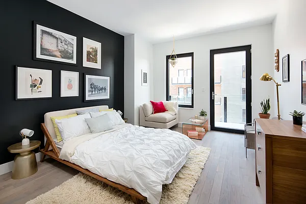 Rented by Bold New York | media 34