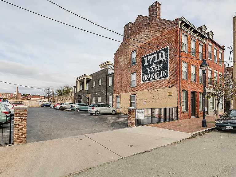 1710 E Franklin St — Photo 2