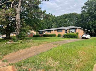 1610 Springfield Rd, Boiling Springs, SC 29316