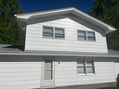 829 E Main St #2 Photo 1