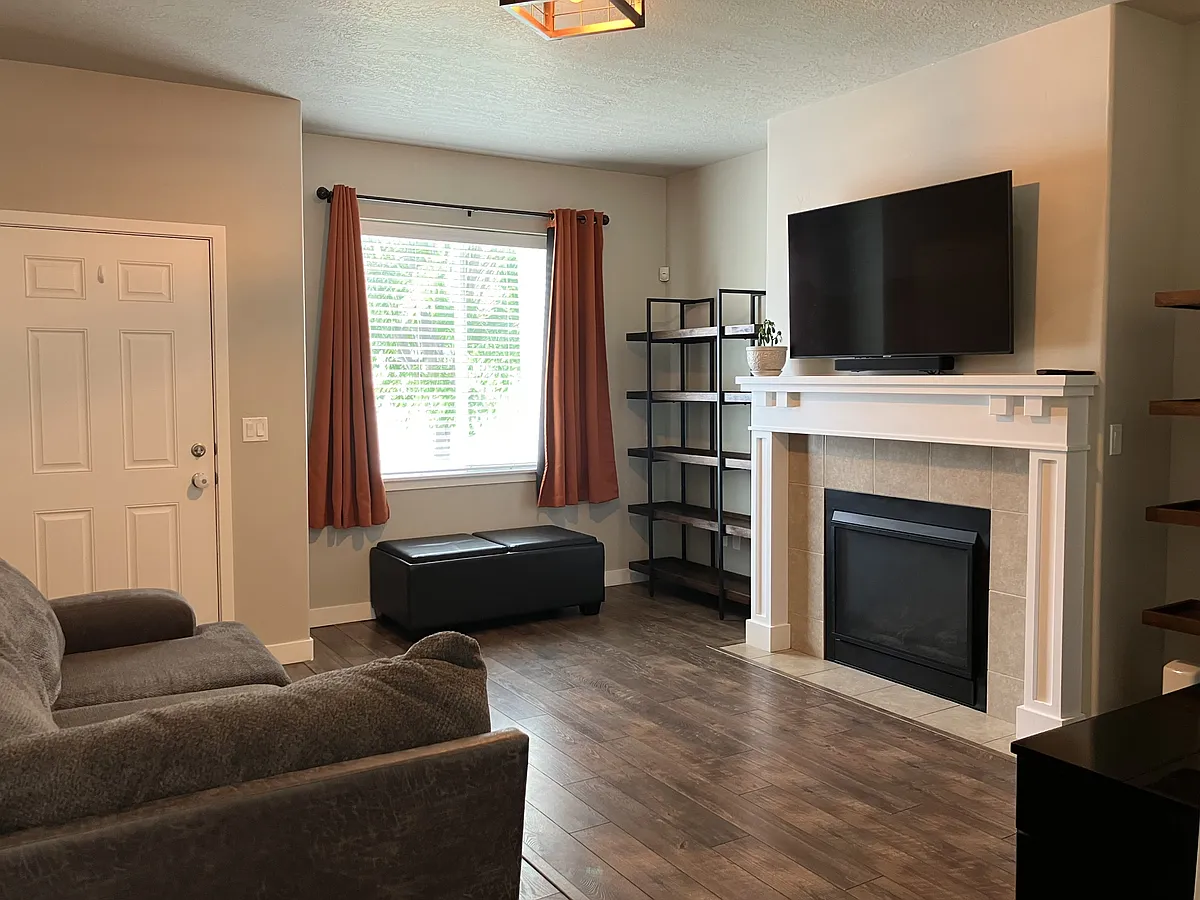 Building Photo - 6709 S Zandi Dr