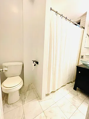 Rented by Lone Peak Realty | media 23