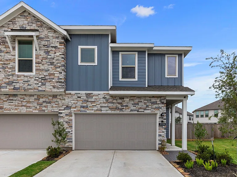 21118 Rio San Jose Ct — Photo 1