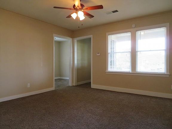 5th image of 948 Springdale St