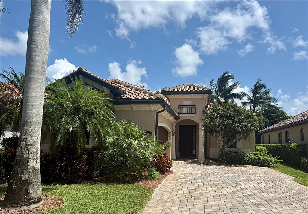 3 bed, 2.0 bath, 1854 sqft, $12,000 — Photo 1