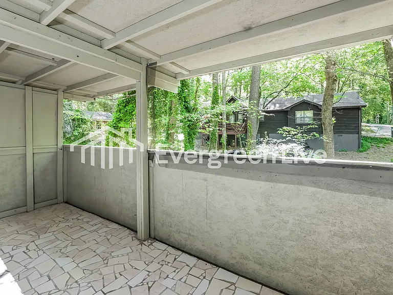 4428 Cary Dr — Photo 6