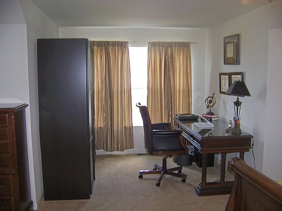 5th image of 229 Hidden Creek Dr