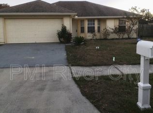 8502 Starbrite Ct, Jacksonville, FL 32210
