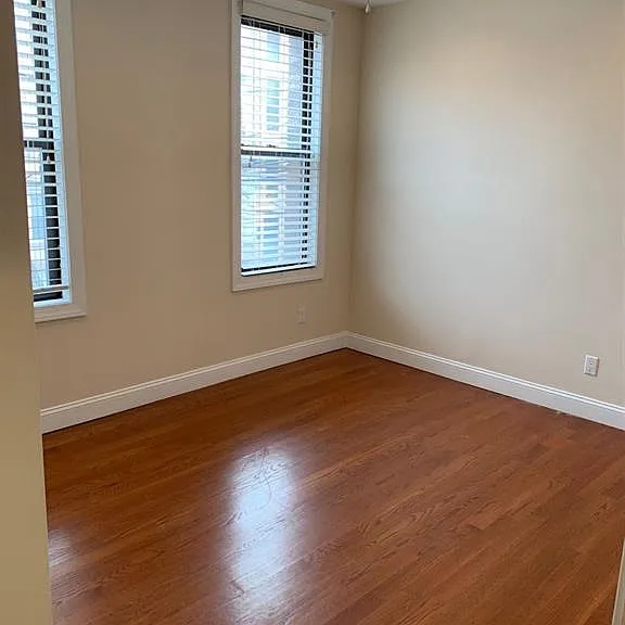 422 Monroe St #2 — Photo 5
