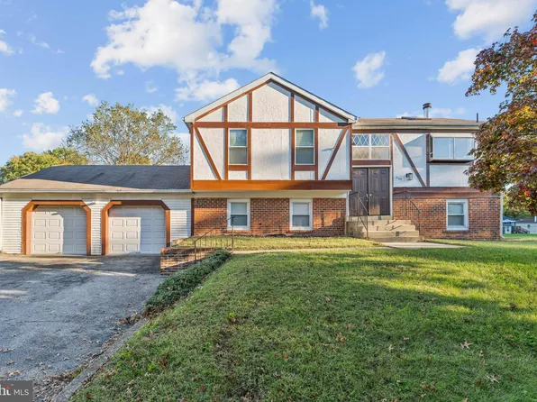 2107 High Timber Rd, Fort Washington, MD 20744