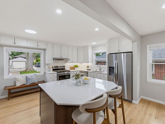 3rd image of 3606 N 101st St