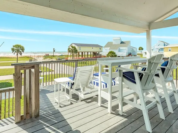 16906 Beachcomber Dr, Jamaica Beach, TX 77554