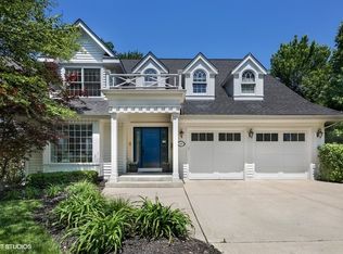 148 Jane Ct, Clarendon Hills, IL 60514