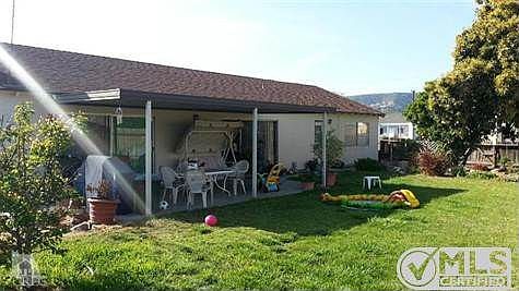 3rd image of 1558 N Shepherd Dr